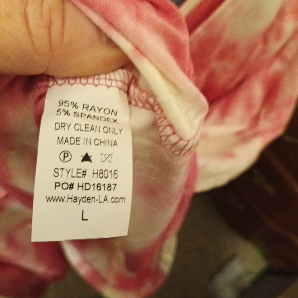 Hayden Los Angeles NWT Tie Dye Drop Shoulder Top Size Large - Picture 5 of 5